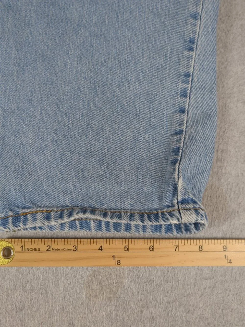 Levi's 560 Jeans Men's 38x30 Blue Comfort Fit Tapered Leg Baggy Faded